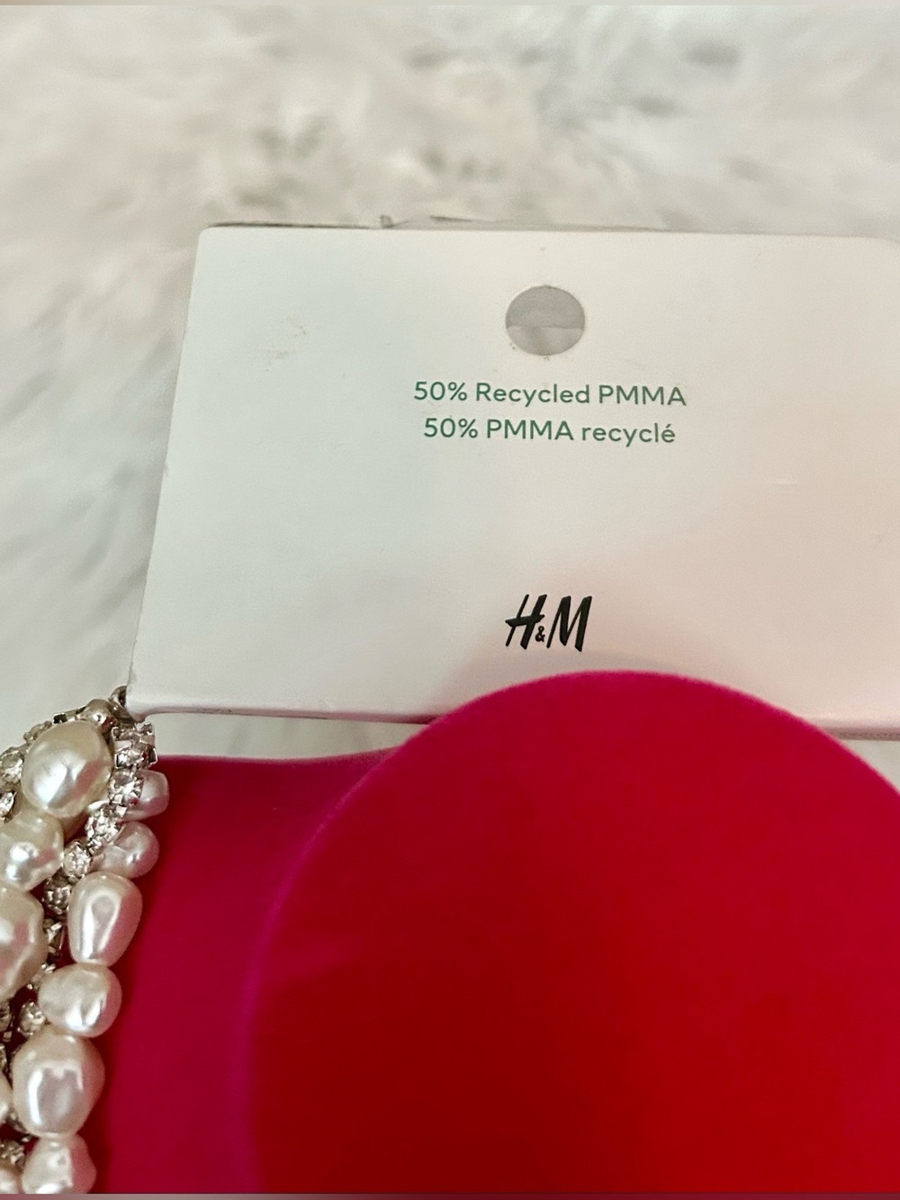 ☀️NWT- Statement Necklace with Faux Pearls & Rhinestone Tassles - Picture 5 of 6